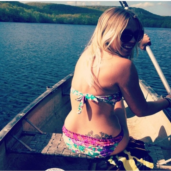 Meet your Posher, Lindsay - Picture 4 of 4